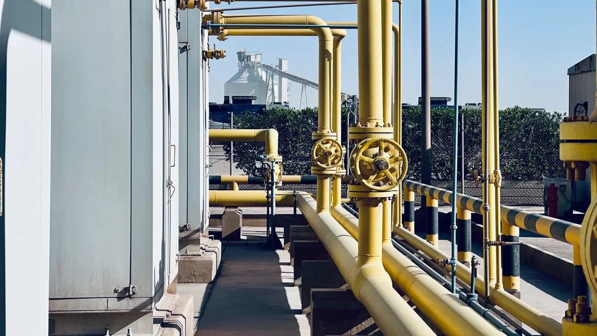 Приемка сети газораспределения перед пуском газа: что проверить заказчику
