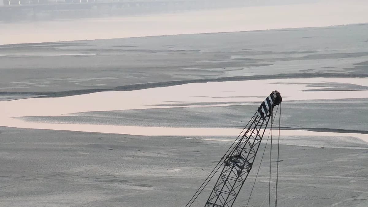 Учет подъемных сооружений в Ростехнадзоре: какие краны и подъемники регистрируют